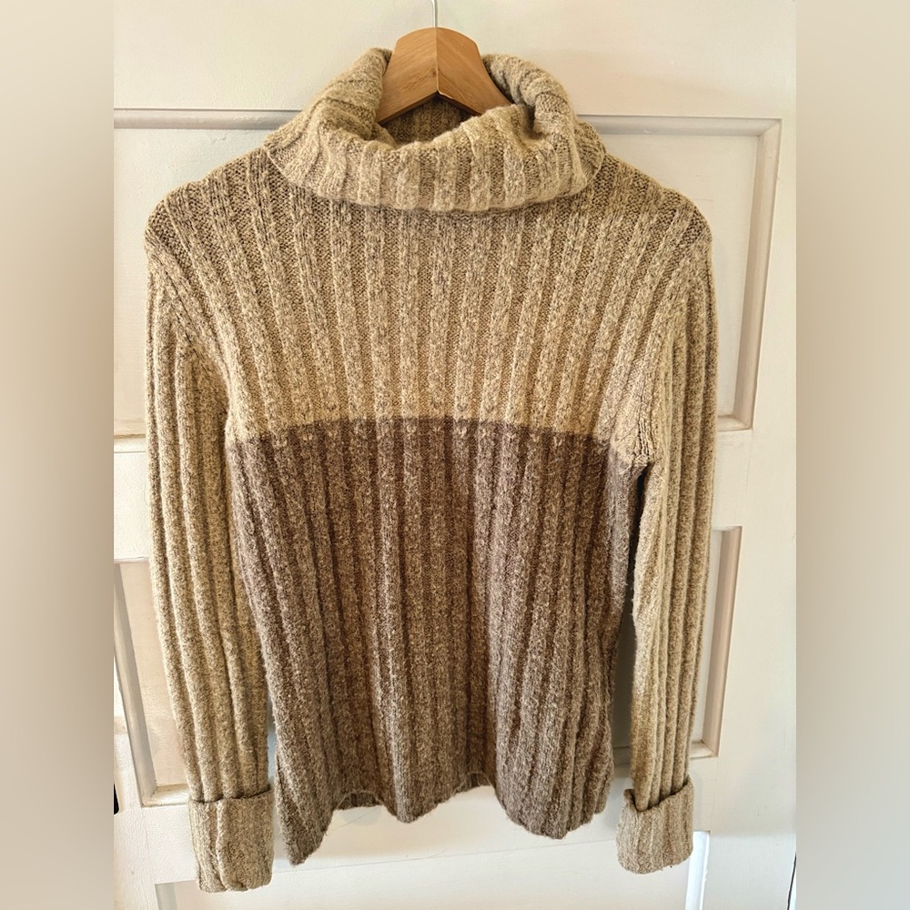 Vintage Wool Neutral Turtleneck Sweater